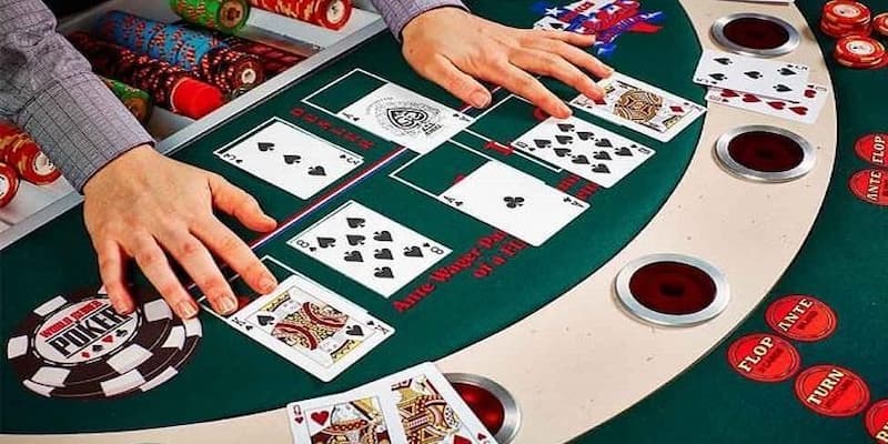 Tìm hiểu chi tiết về game bài Poker